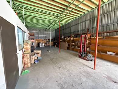Menggatal Warehouse | With small office | Mainroad | Mezzanine Floor