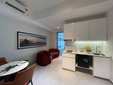 Brand New Furniture & Renovated Bay Suites Unit For Sell