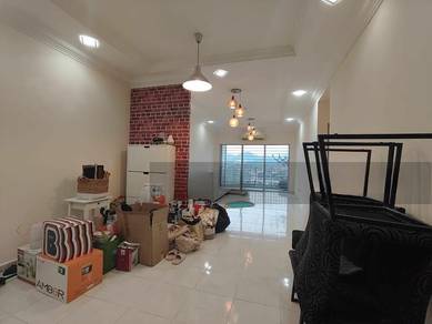 High Floor/Partly Furnished/Face North/Renovated/Selayang View Unit