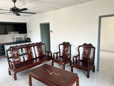 Pangsapuri Subang Suria For Rent Corner unit low Entry