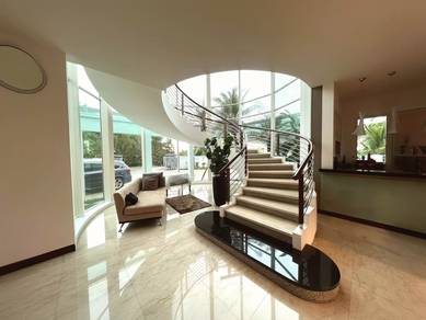 Hill Top Luxury & Large Land with Bungalow For Sale - Kuching