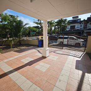 Double storey Link house CORNER LOT Bukit Subang Elmina