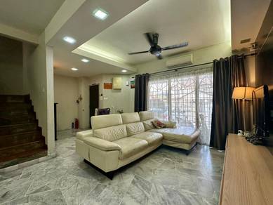 Puchong Bandar Kinrara 4 Nice Fully Furnished For Rent!