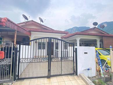 2.5 Storey Terrace House Taman Sri Gombak Fasa 10, Gombak