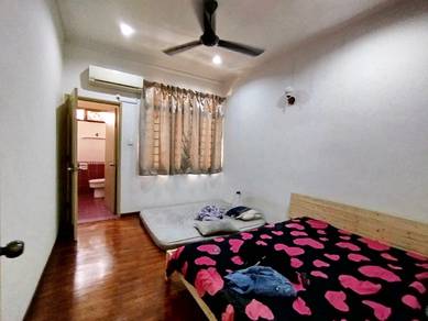 Taman Sutera Jalan Sutera Kuning Double Storey house GG Perling Tampoi