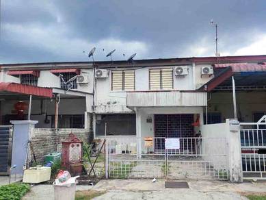 2-storey-Terraced-House-for-auction-Pantai-Remis-Perak