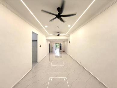 Tanah Luas Semi D Skudai Fully Renovated