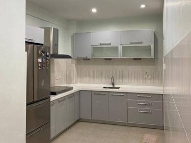GELUGOR Bayswater 1302sf FULLY FURNISHED Seaview KITCHEN RENOVATED
