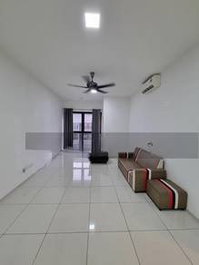 2rooms, Link bridge to Mrt, within Living Conveniences, Strategic Loc