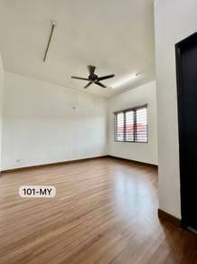 Big size Kota Bayuemas Klang Double Storey 22x80 Freehold Gated Guarde
