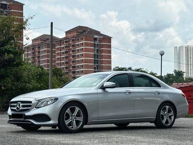Mercedes Benz E200 2.0 AVANTGARDE FULL LOAN