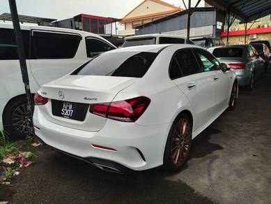 Mercedes Benz A250 2.0 AMG LINE (A)