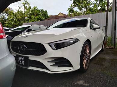 Mercedes Benz A250 2.0 AMG LINE (A)