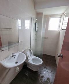 Bukit oug Town house Freehold About 2150sf 3R3B Partially furnished