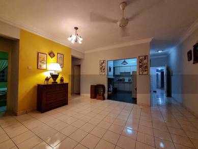 Golf View/Renovated/Partly Furnish/Mid Floor/Well Kept Good Condition