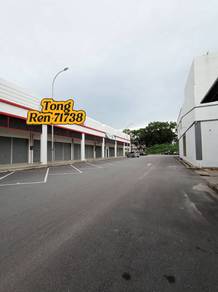 Single Storey Warehouse /Light Industry Corner Lot