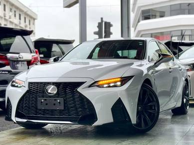 Lexus IS300 2.0 F-SPORT / LOW PROCESSING FEE