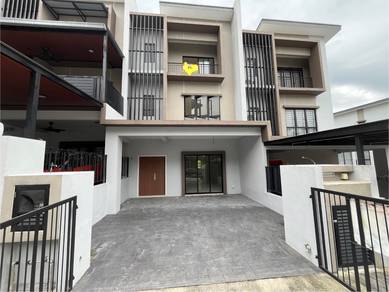 [NON BUMI] 3 Storey Terrace Nassim Heighst Ukay Bistari, Ampang