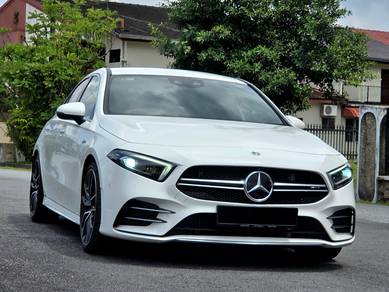 Mercedes Benz A35 2.0 AMG NEW CAR CONDI!!