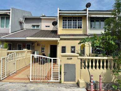 Double Storey Terrace, Taman Kinrara TK 2 Puchong