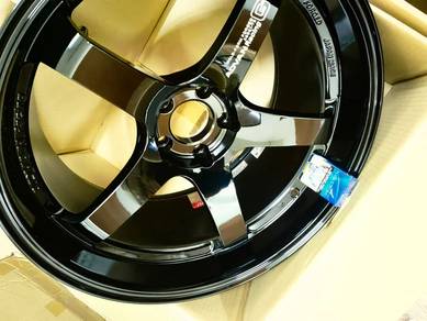 Yokohama wheel for GTR35 advan gt