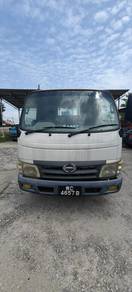 Hino wu 302