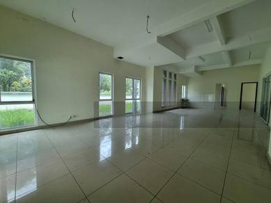 3 Storeys Semi-D with Private Lift, Big Garden, Corner Lot Brand New