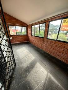 (BELOW MARKET PRICE) Taman Yulek 2-Storey bungalow for sale!