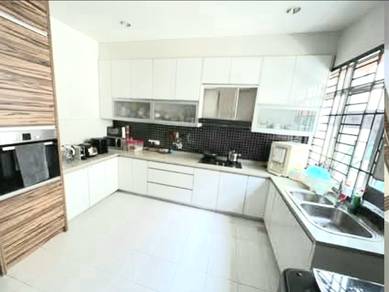 2.5storey House For Sale at Taman Tasik Prima, Puchong Gated&Guarded