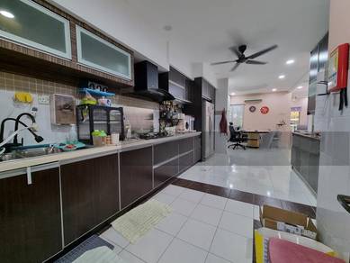 Renovated/Freehold Gated & Guarded/Face North/Very Well Kept Best Deal