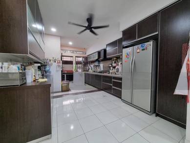 Renovated/Freehold Gated & Guarded/Face North/Very Well Kept Best Deal