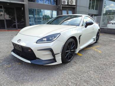 Grade 4.5 12kKM 2022 Toyota GR86 2.4 RZ (A) GR Kit