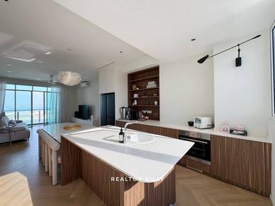 High Floor Fully Interior Designed - Seaview and Cityview
