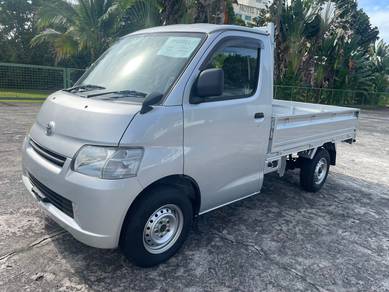 Toyota Pick-Up 4x2 MT