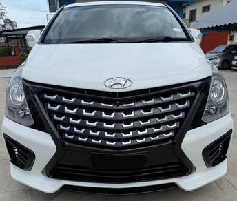 Hyundai GRAND STAREX 2.5 ROYALE (A) PREMIUM
