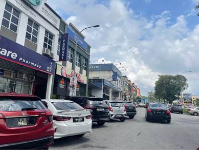 Under value Nice double storey semi-D shoplot in blossom for sale