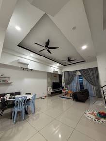 Kulai Indahpura Crystal 3 Storey Terrace Full Renovated Good Cond