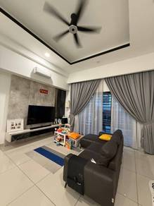 Kulai Indahpura Crystal 3 Storey Terrace Full Renovated Good Cond