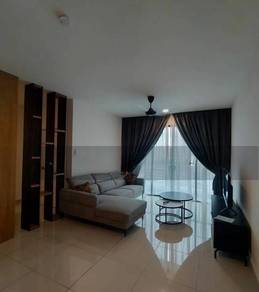 1227sf/Strategic Loc/Walk Distance to LRT/Within Commercial Hotspot