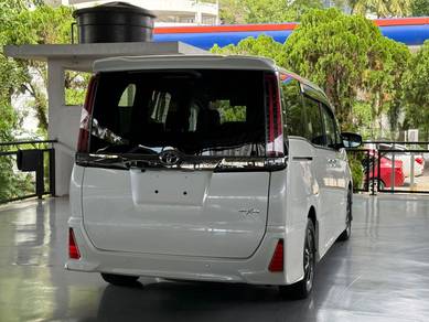Toyota NOAH 2.0 SI WXB 2 7SEATER 54K KM