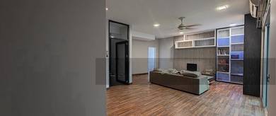Semi D Big corner with land