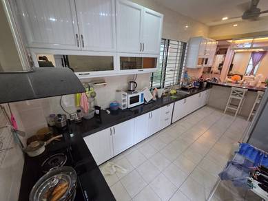 selayang jaya 2.5 storey semi-D LIMITED UNIT FULLY RENOVETED