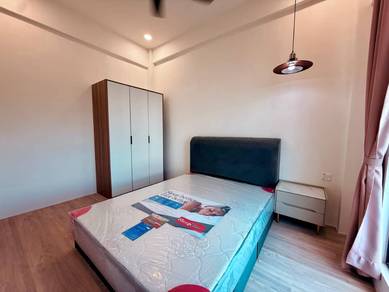The Glen Block C Corner Unit for rent