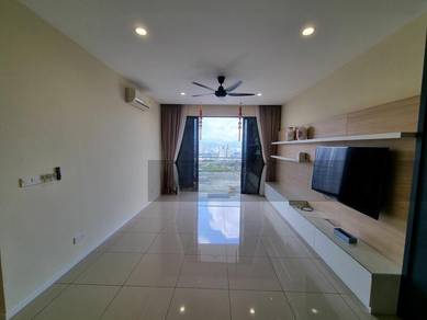 Freehold, Low Density, Strategic Loc, Privacy Living, Full Reno Unit
