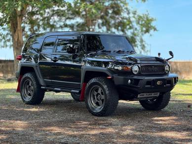 Toyota FJ 4.0 CRUISER (A)
