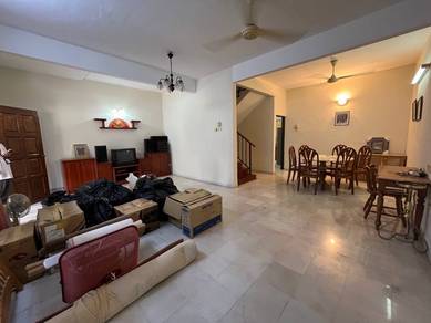 Gunung Rapat / Double Storey / 22x70 / Extended / 4R 3B / Peaceful