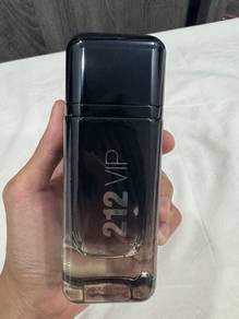 CAROLINA HERRERA 212 Vip Black Eau De Parfum