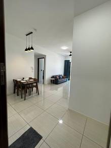 Queens Residences @ Queens Waterfront-1