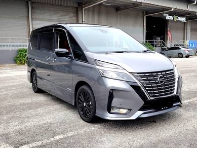 Nissan SERENA 2.0 S-HYBRID PREMIUM HIGHWAY