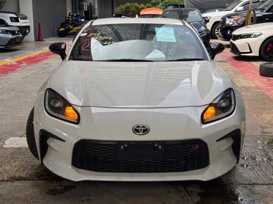 Toyota 86 GR  2.4 RZ (A)